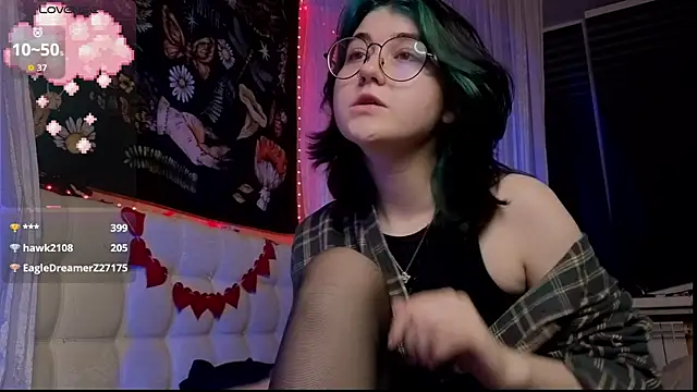 Miko Meow online show from September 27, 2025, 4:13 pm