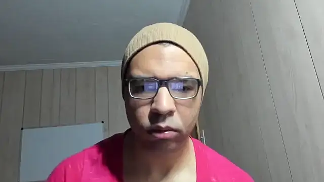 NaturalBeautyQueen online show from October 19, 2025, 12:52 pm