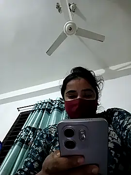 Snapshot of Natasa-4455 chatting on October 30, 2025, 7:44 pm Natasa-4455 online show from October 30, 2025, 7:44 pm