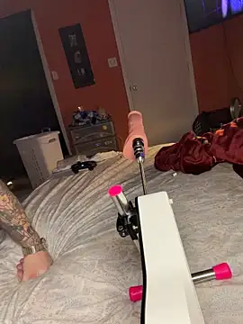 bearcub300 online show from February 8, 2026, 9:07 am