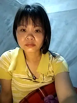 LinhNa999 online show from January 6, 2026, 1:31 am