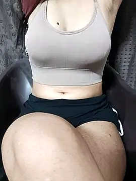 Snapshot of Your_Rubina chatting on October 15, 2025, 2:03 pm Your Rubina online show from October 15, 2025, 2:03 pm