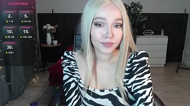 Snapshot of Sexy_Alexia69 chatting on November 6, 2025, 5:39 pm Sexy Alexia69 online show from November 6, 2025, 5:39 pm