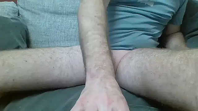 Snapshot of flo0083 chatting on April 2, 2026, 2:57 pm flo0083 online show from April 2, 2026, 2:57 pm