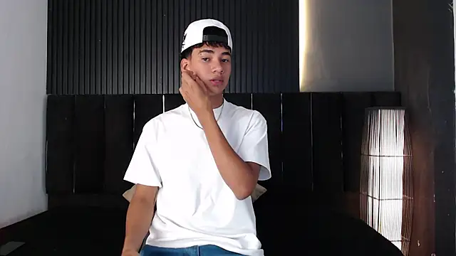 Dominic ghost online show from December 15, 2025, 11:10 pm