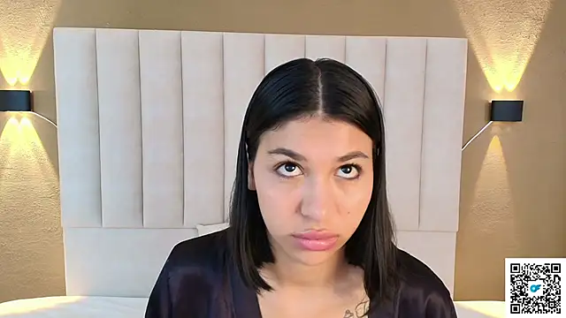 Snapshot of goddess_saori_ chatting on October 30, 2025, 12:36 pm goddess saori  online show from October 30, 2025, 12:36 pm