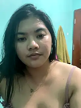 Sweetangelxx19 online show from September 15, 2025, 6:30 pm