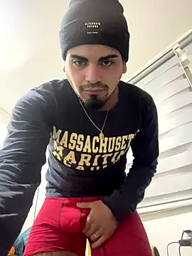 Snapshot of Elmane019 chatting on September 10, 2025, 3:38 am Elmane019 online show from September 10, 2025, 3:38 am