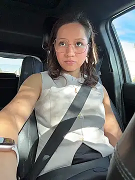 Snapshot of Mrs_MrLove chatting on January 18, 2026, 7:50 pm Mrs MrLove online show from January 18, 2026, 7:50 pm