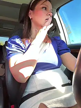 Snapshot of Mrs_MrLove chatting on October 22, 2025, 9:57 pm Mrs MrLove online show from October 22, 2025, 9:57 pm