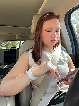 Snapshot of Mrs_MrLove chatting on February 2, 2026, 7:13 pm Mrs MrLove online show from February 2, 2026, 7:13 pm