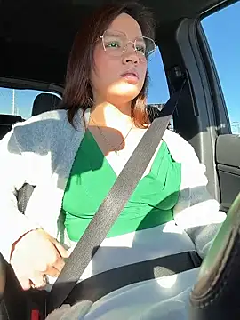 Snapshot of Mrs_MrLove chatting on January 12, 2026, 9:20 pm Mrs MrLove online show from January 12, 2026, 9:20 pm