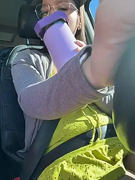 Snapshot of Mrs_MrLove chatting on November 23, 2025, 7:35 pm Mrs MrLove online show from November 23, 2025, 7:35 pm