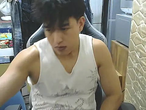 hunterXhan online show from October 8, 2025, 7:10 am