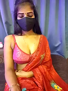 Misss-julli online show from April 11, 2026, 7:45 am