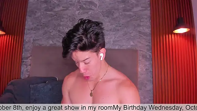 MaxCooper1 online show from October 7, 2025, 8:54 pm