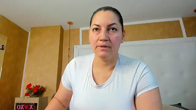 Heidy milf online show from July 10, 2026, 8:31 pm