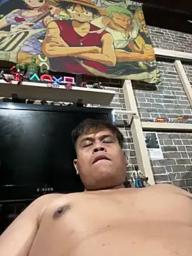 DeliciuosSAUSAGE91 online show from May 9, 2026, 9:40 pm