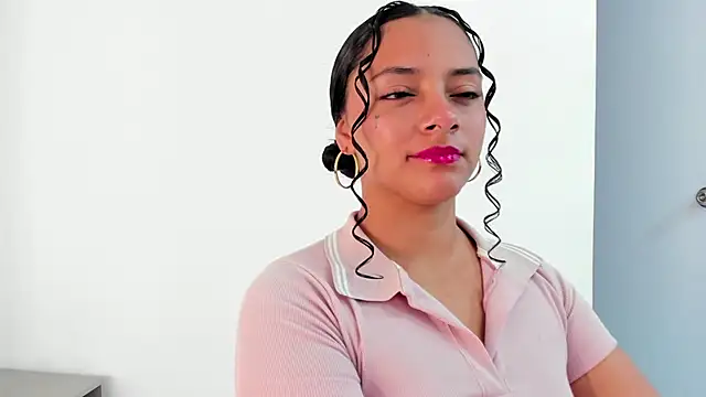 Angellit Afrodita  online show from November 7, 2025, 11:04 am