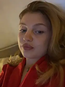 Emaline Fane online show from November 4, 2025, 6:55 pm