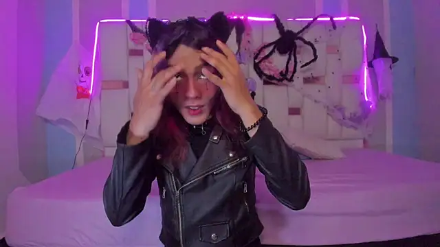 MilkWhore1 online show from October 29, 2025, 8:30 pm