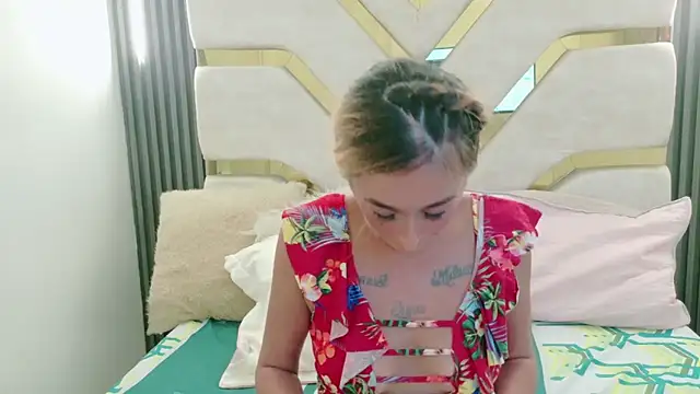 charlotte phaeton online show from December 5, 2025, 12:43 am