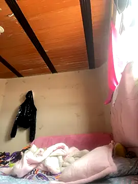 Mia garcia28 online show from October 19, 2025, 4:10 pm