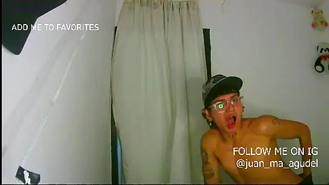 Snapshot of Ebebyjuan chatting on July 23, 2026, 11:22 pm Ebebyjuan online show from July 23, 2026, 11:22 pm