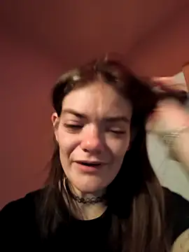 Junani2231 online show from November 2, 2025, 10:37 pm