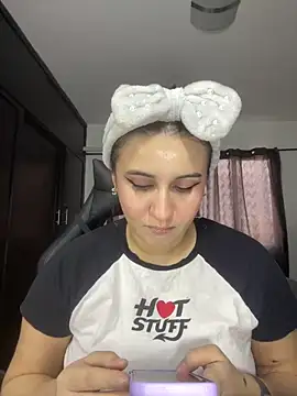 Lana Herondale online show from October 6, 2025, 8:42 pm