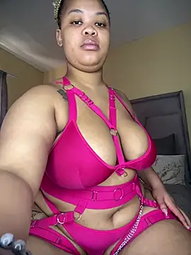 Snapshot of Thick_Ass_Barbiie chatting on July 16, 2026, 9:17 am Thick Ass Barbiie online show from July 16, 2026, 9:17 am