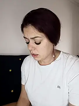 LadyNora online show from February 2, 2026, 9:41 am