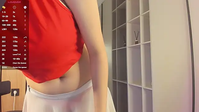 Xonalenei online show from October 20, 2025, 8:09 pm