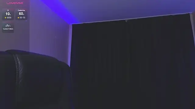 RoxyChill online show from November 6, 2025, 9:19 pm