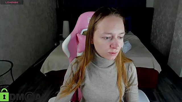 Mia E1fie online show from January 7, 2026, 12:48 am