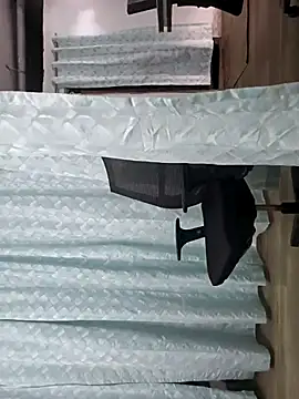 king aaru2004 online show from September 12, 2025, 8:03 am