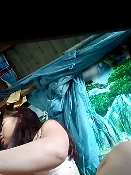 PhamPhung online show from November 10, 2025, 2:05 am