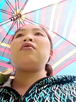 PhamPhung online show from October 10, 2025, 2:56 am