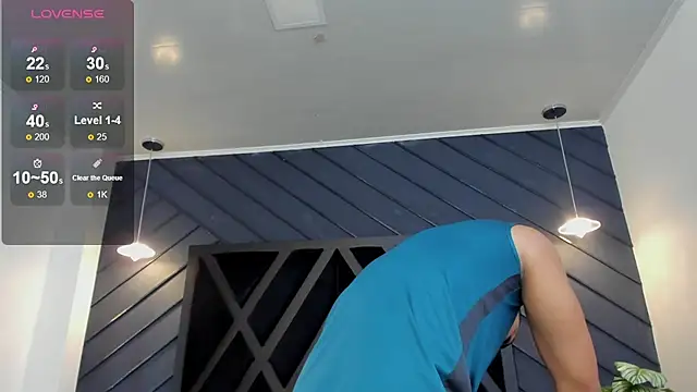 marco garciia  online show from October 29, 2025, 11:14 pm