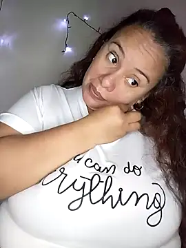 luzdanna online show from November 26, 2025, 10:10 pm