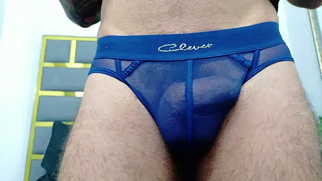 yorbymaxx online show from November 29, 2025, 2:17 pm