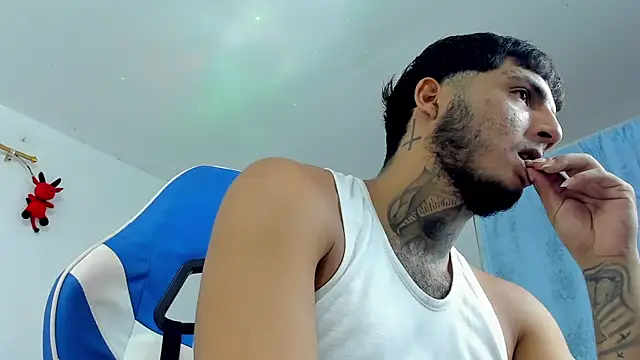 Lord Luciferhot Dirty666 online show from October 19, 2025, 9:39 pm