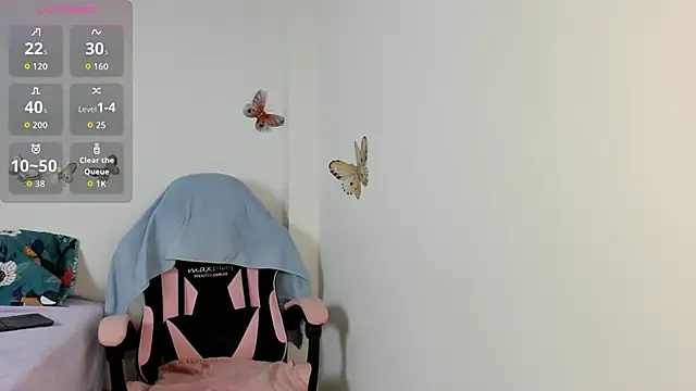 mari-ross online show from October 31, 2025, 1:02 am