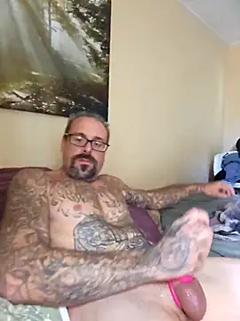 Snapshot of sethdarby chatting on September 10, 2025, 2:38 pm sethdarby online show from September 10, 2025, 2:38 pm