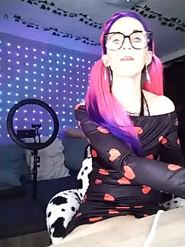 Purple2StayThnxx online show from January 31, 2026, 10:30 pm