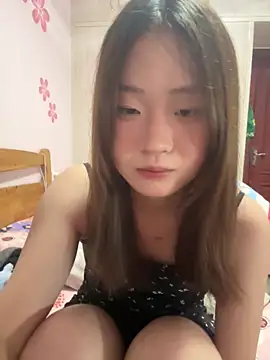 Snapshot of CoCo-s chatting on November 6, 2025, 4:33 pm CoCo-s online show from November 6, 2025, 4:33 pm