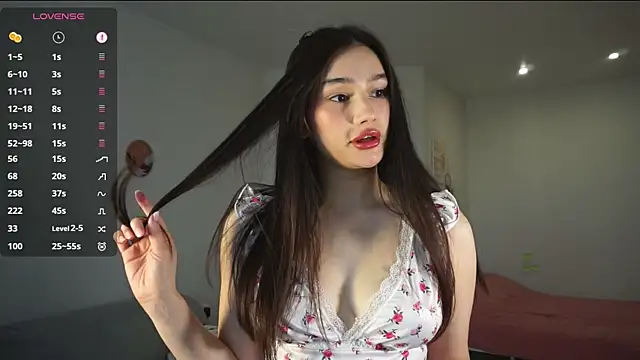 ViolaVow online show from September 22, 2025, 12:11 pm