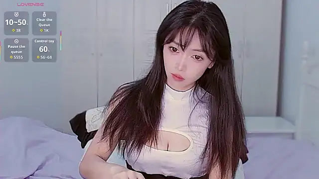 XiaoNana  online show from October 14, 2025, 1:17 am