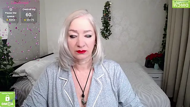 hunters woman online show from April 4, 2026, 6:36 pm