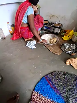 RAYI Queen 3 online show from October 27, 2025, 3:07 am